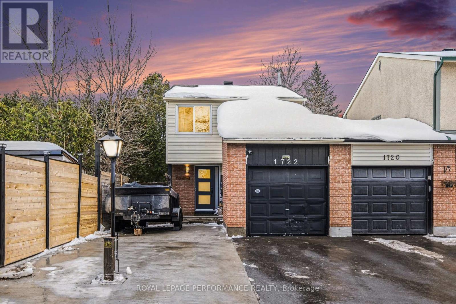 76 - 1722 Lafrance Drive, Ottawa, Ontario  K1E 2H2 - Photo 1 - X12802092