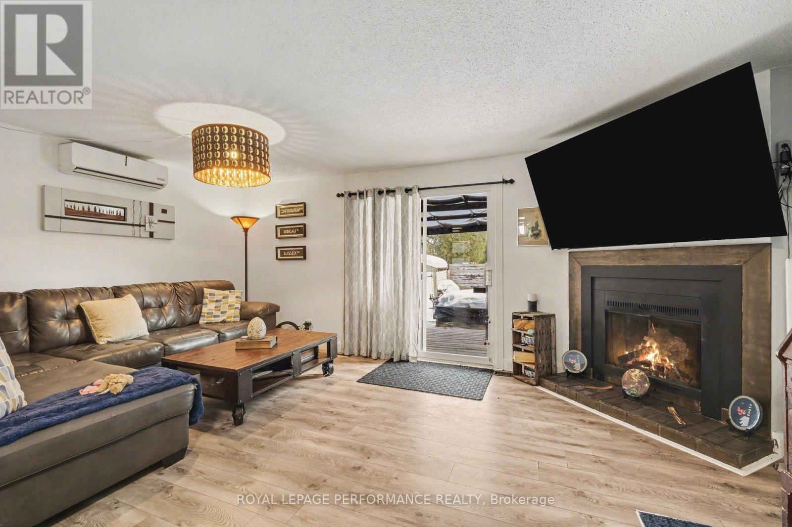 76 - 1722 Lafrance Drive, Ottawa, Ontario  K1E 2H2 - Photo 13 - X12802092