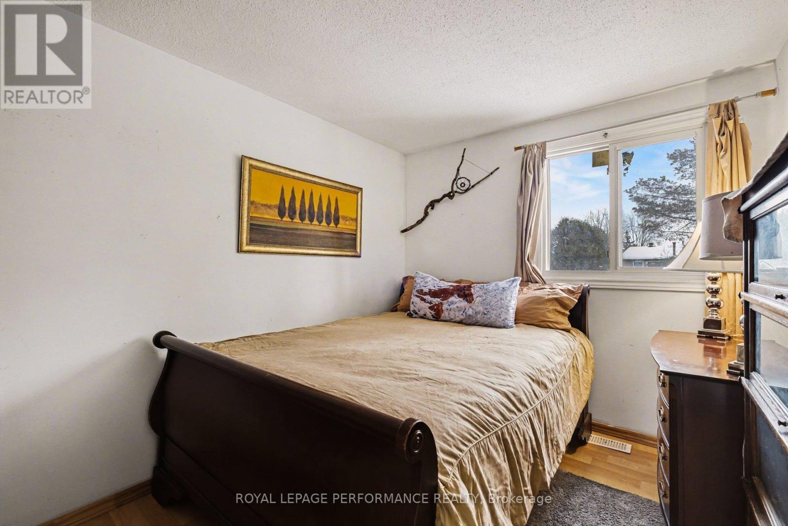 76 - 1722 Lafrance Drive, Ottawa, Ontario  K1E 2H2 - Photo 22 - X12802092