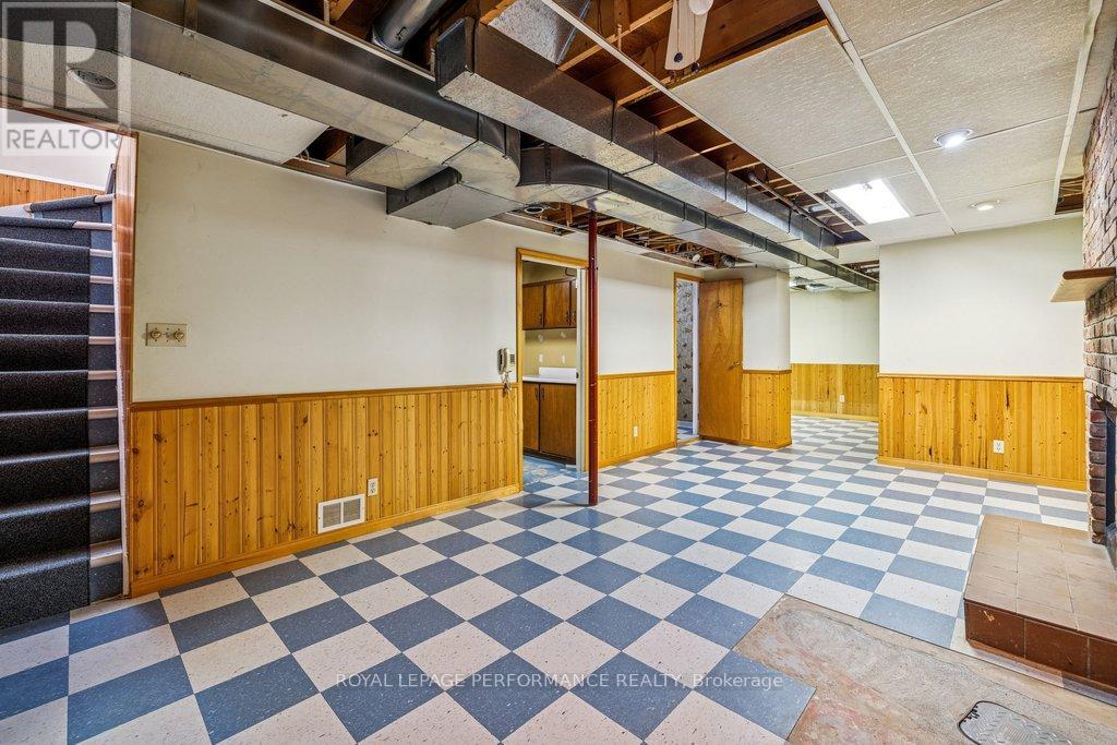 348 Amiens Street, Ottawa, Ontario  K1E 1N9 - Photo 33 - X12802124