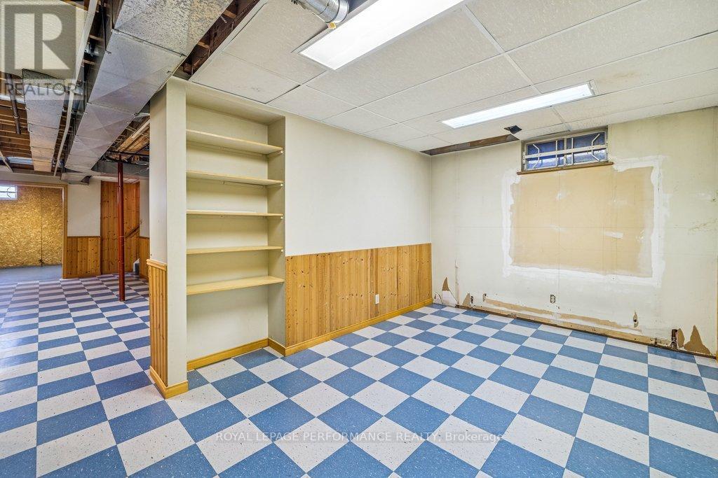 348 Amiens Street, Ottawa, Ontario  K1E 1N9 - Photo 38 - X12802124