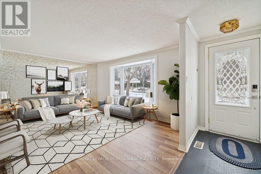 348 Amiens Street, Ottawa, Ontario  K1E 1N9 - Photo 4 - X12802124