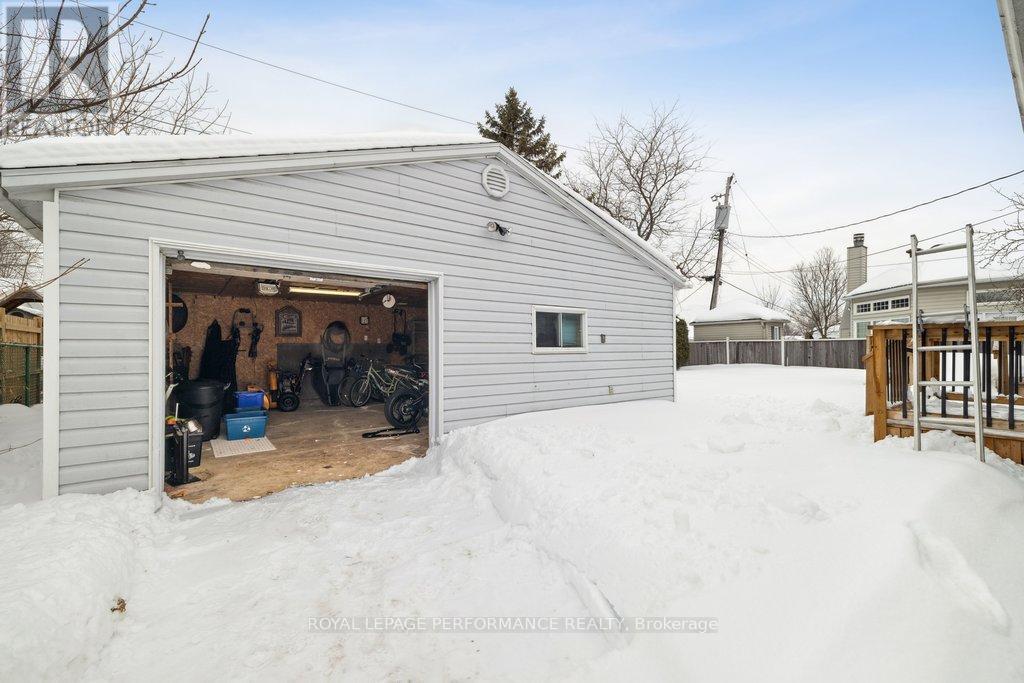 348 Amiens Street, Ottawa, Ontario  K1E 1N9 - Photo 43 - X12802124