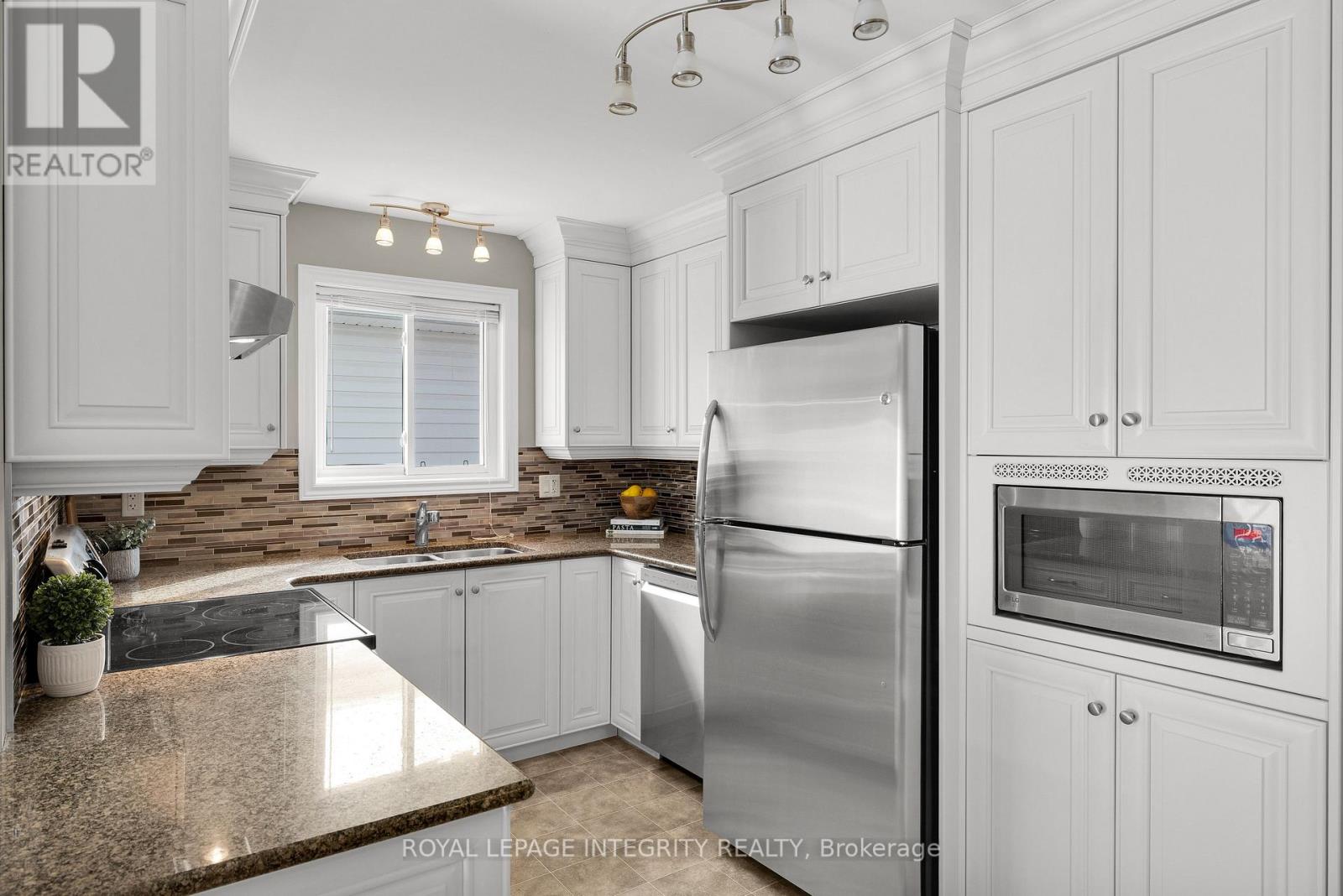 59 Johanna Street, Mississippi Mills, Ontario  K0A 1A0 - Photo 17 - X12802148