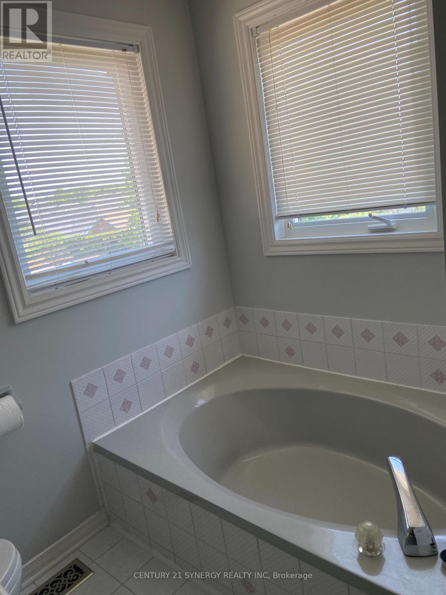 3457 Wyman Crescent, Ottawa, Ontario  K1V 0P4 - Photo 13 - X12802178