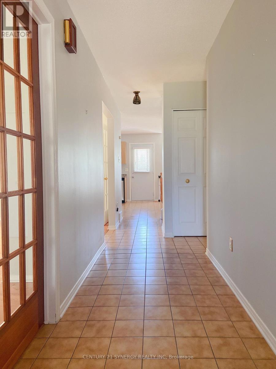 3457 Wyman Crescent, Ottawa, Ontario  K1V 0P4 - Photo 2 - X12802178