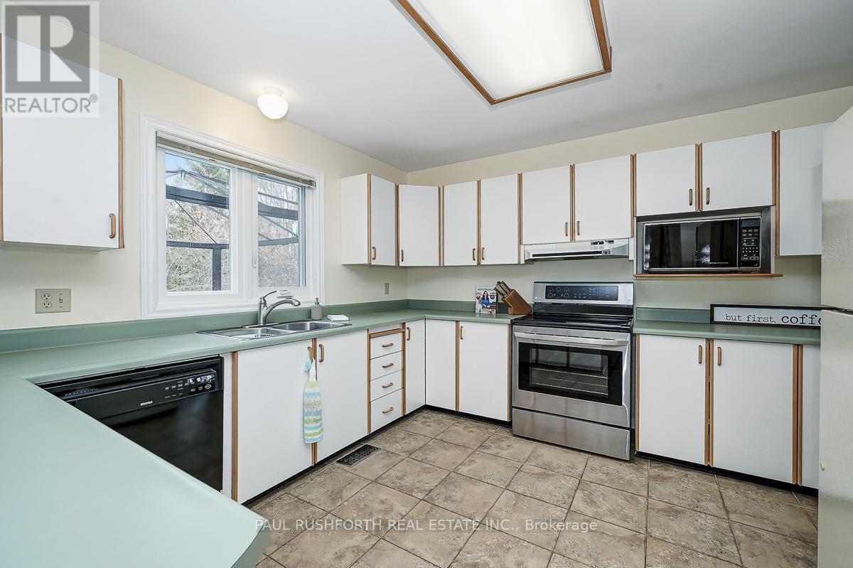 9 Sherk Crescent, Ottawa, Ontario  K2K 2L4 - Photo 11 - X12802202