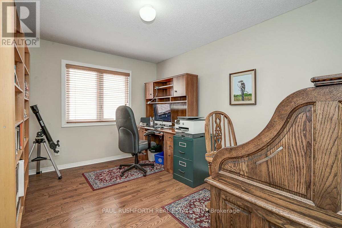 9 Sherk Crescent, Ottawa, Ontario  K2K 2L4 - Photo 17 - X12802202