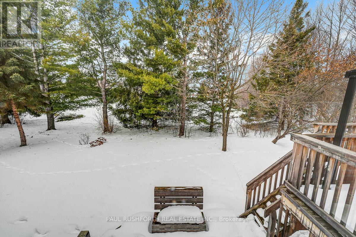 9 Sherk Crescent, Ottawa, Ontario  K2K 2L4 - Photo 3 - X12802202
