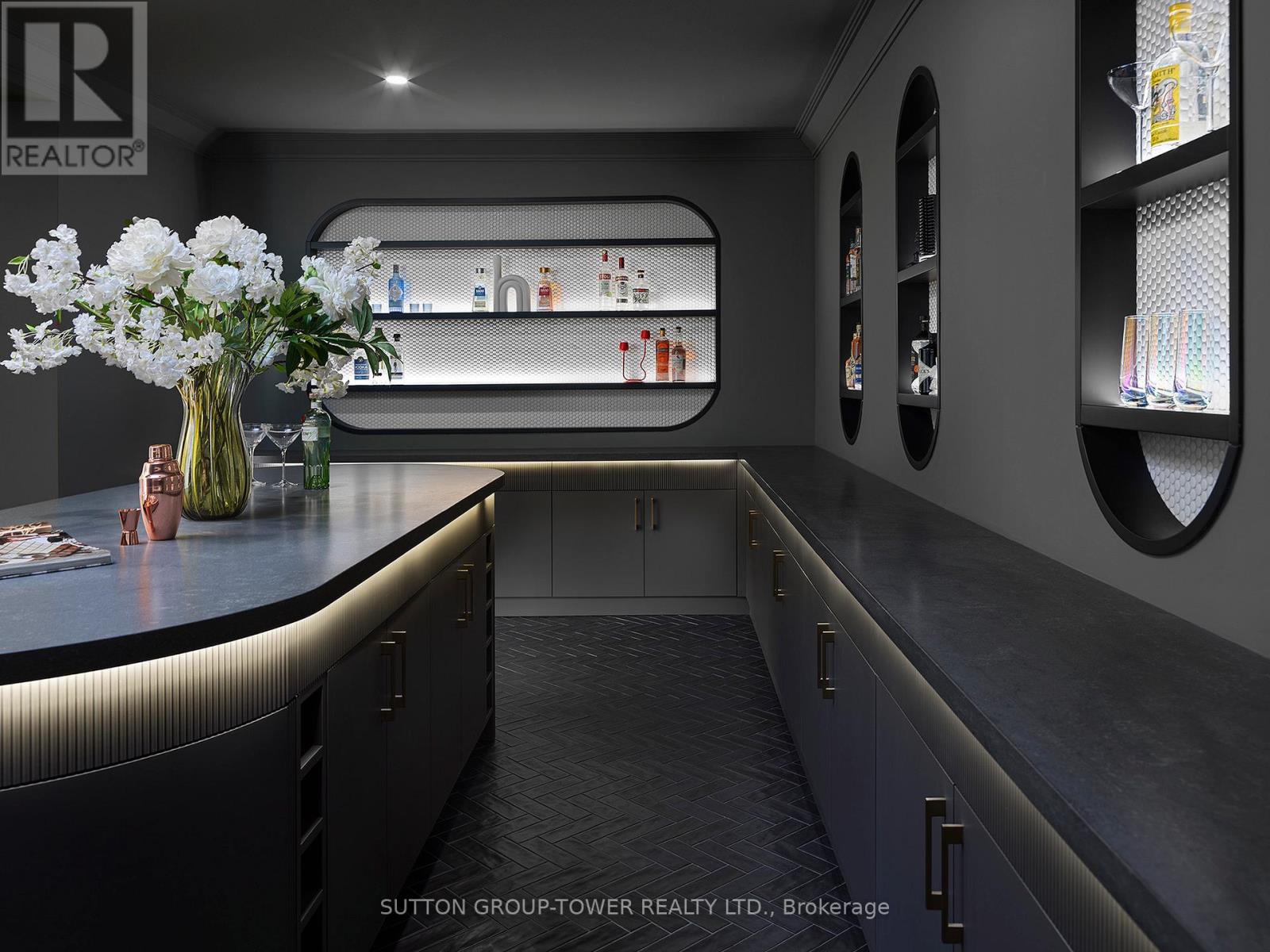 121 Edgecroft Road, Toronto, Ontario  M8Z 2C2 - Photo 23 - W12801170