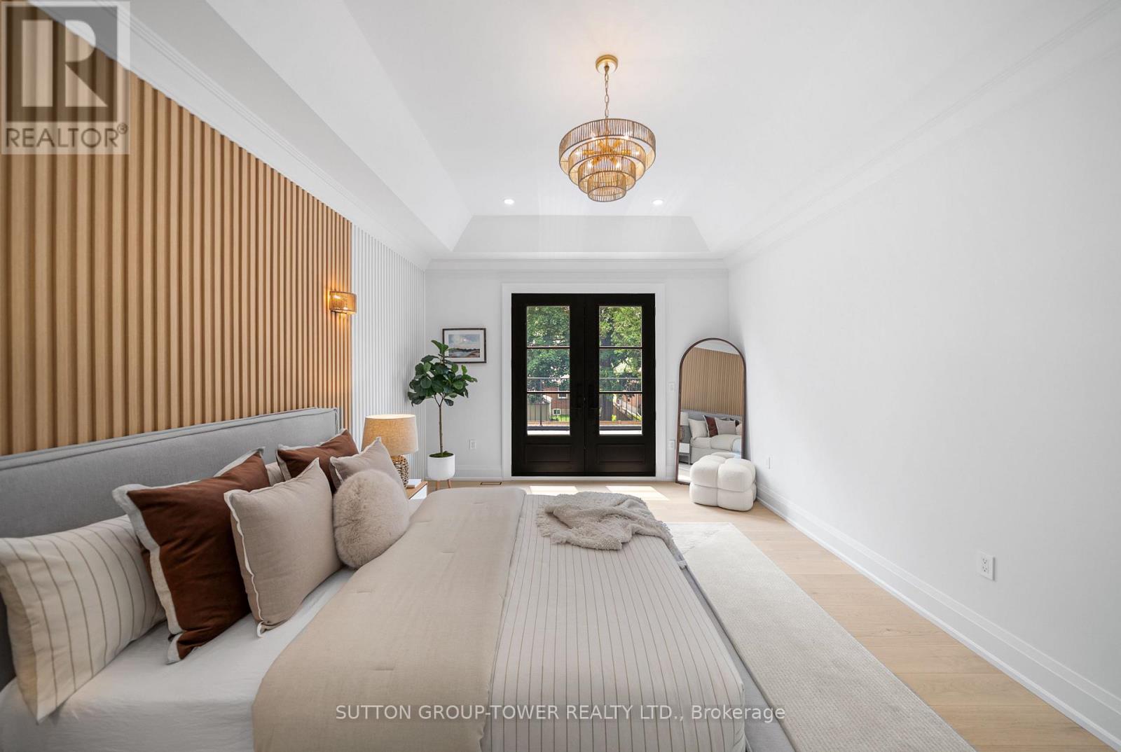 121 Edgecroft Road, Toronto, Ontario  M8Z 2C2 - Photo 27 - W12801170