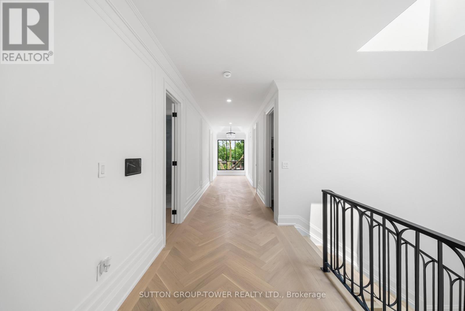 121 Edgecroft Road, Toronto, Ontario  M8Z 2C2 - Photo 36 - W12801170