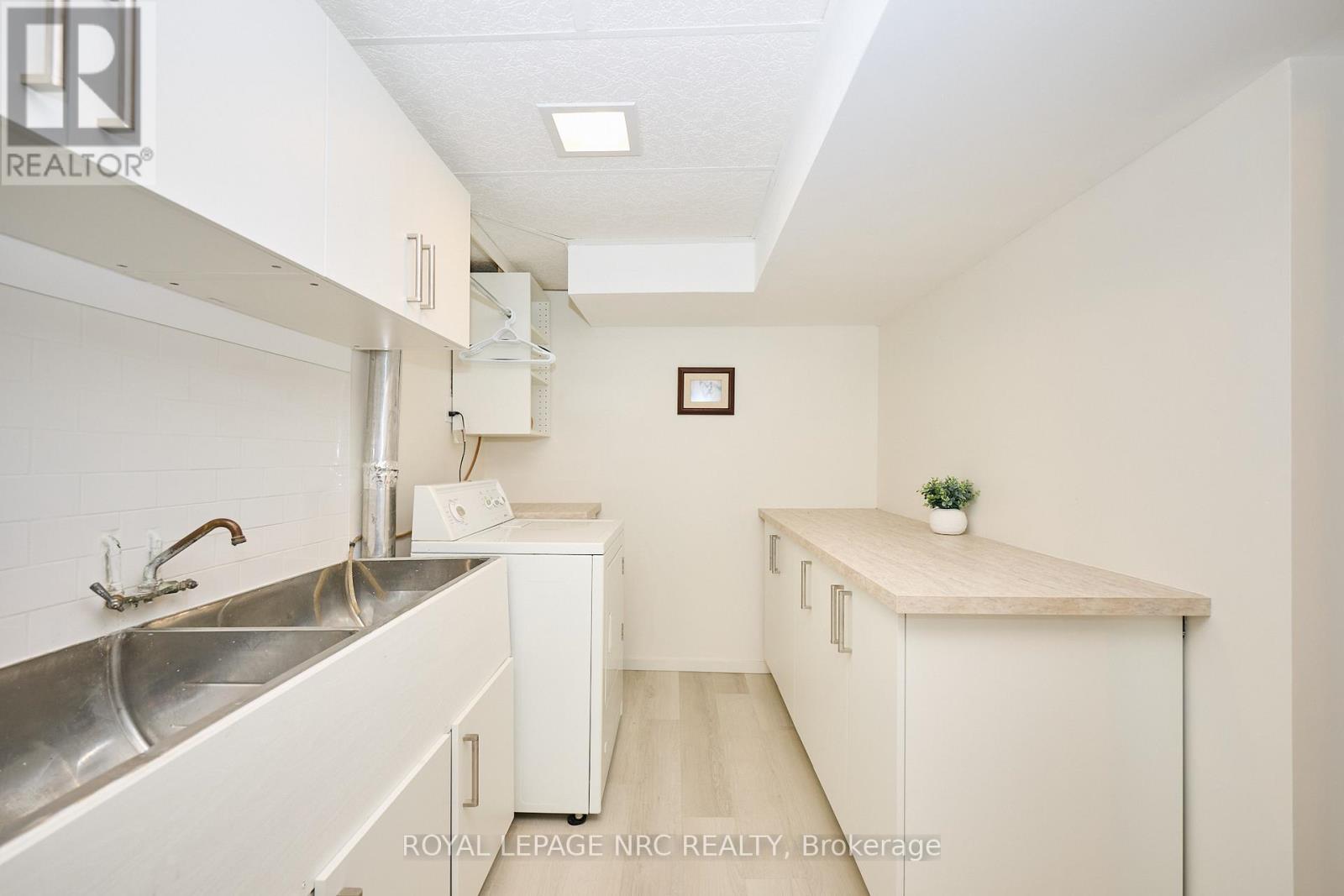 29 Westgate Park Drive, St. Catharines, Ontario  L2N 5W8 - Photo 21 - X12802038