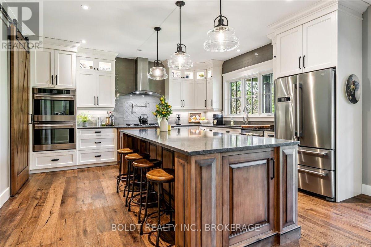 36 Philmori Boulevard, Pelham (Fonthill), Ontario  L0S 1E5 - Photo 15 - X12802040