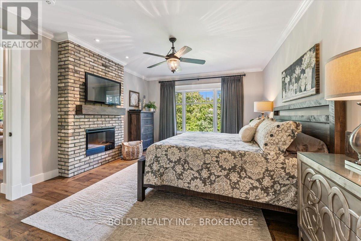 36 Philmori Boulevard, Pelham (Fonthill), Ontario  L0S 1E5 - Photo 25 - X12802040