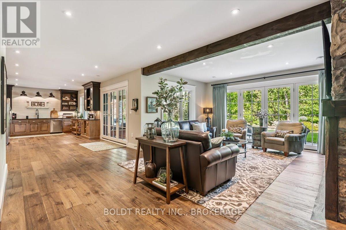 36 Philmori Boulevard, Pelham (Fonthill), Ontario  L0S 1E5 - Photo 32 - X12802040