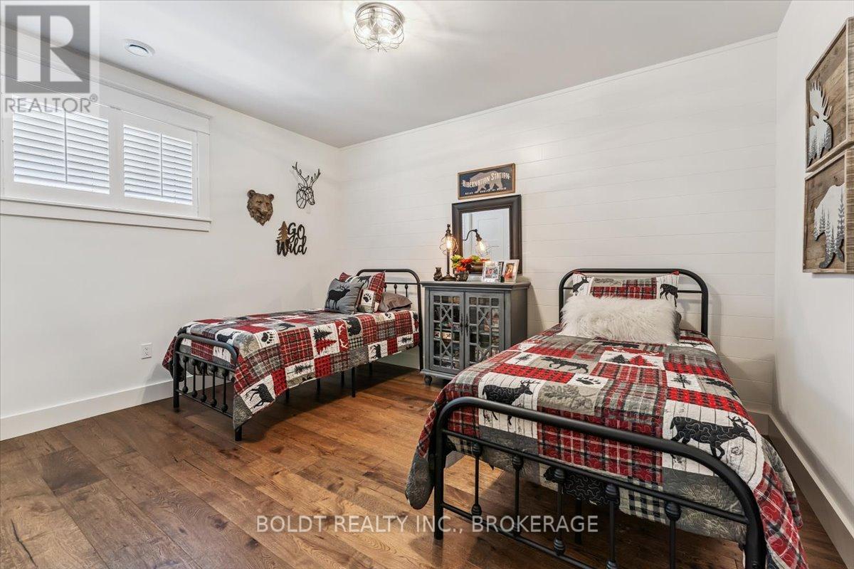 36 Philmori Boulevard, Pelham (Fonthill), Ontario  L0S 1E5 - Photo 39 - X12802040