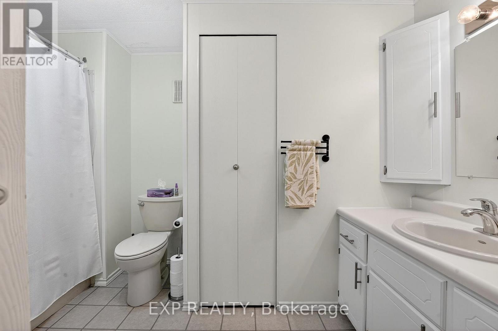 308 - 3033 Townline Road, Fort Erie (Black Creek), Ontario  L0S 1S0 - Photo 21 - X12802080