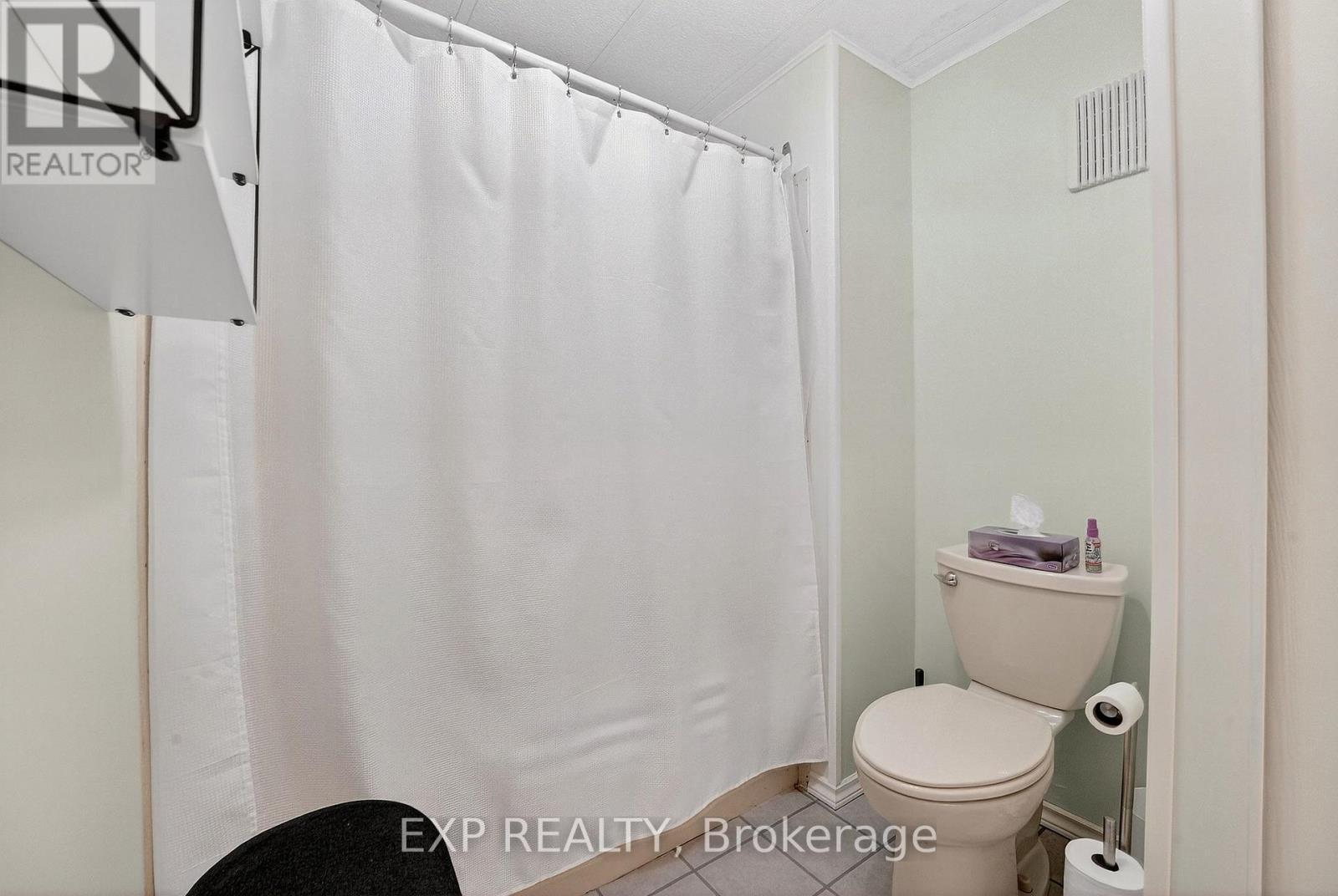 308 - 3033 Townline Road, Fort Erie (Black Creek), Ontario  L0S 1S0 - Photo 22 - X12802080