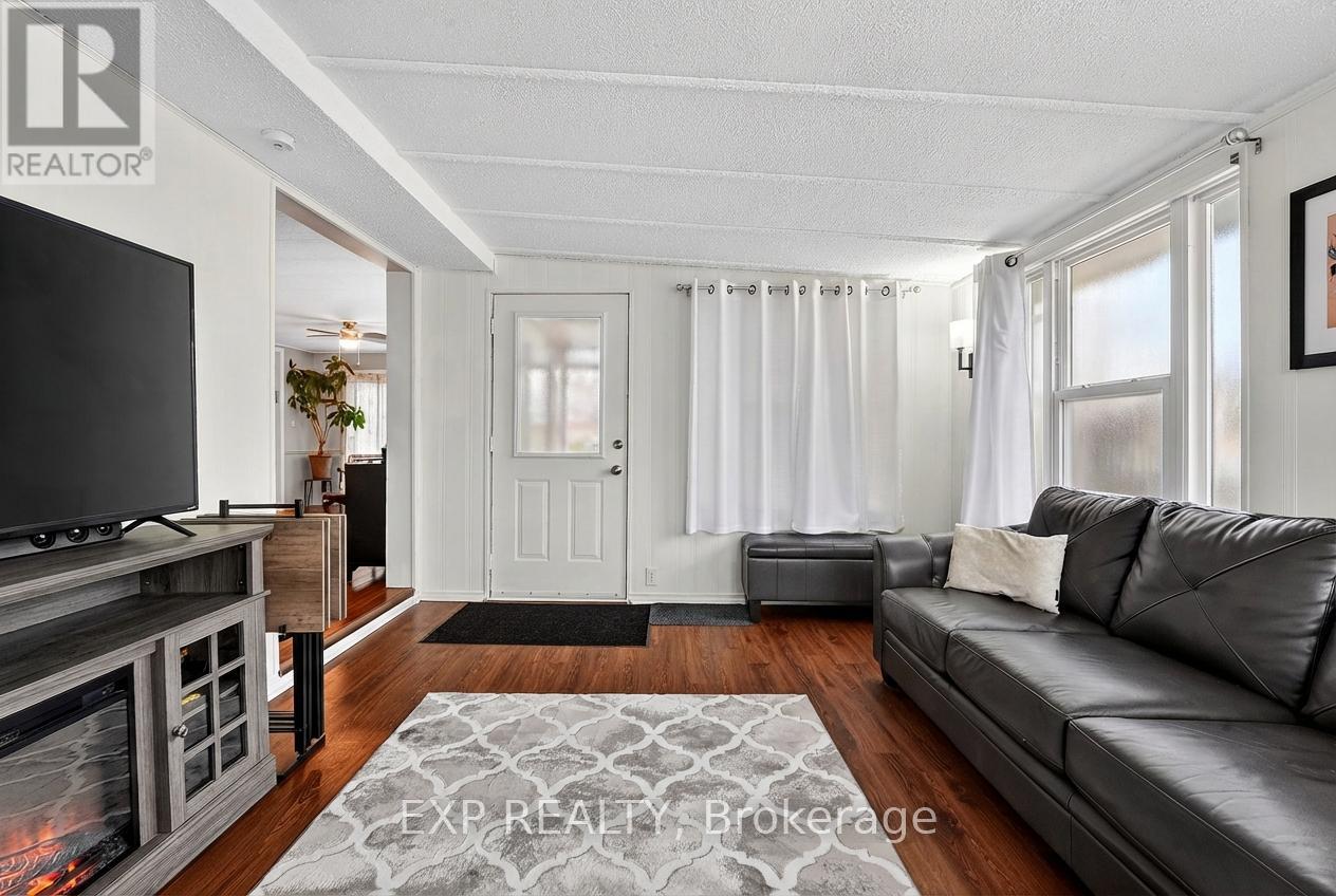 308 - 3033 Townline Road, Fort Erie (Black Creek), Ontario  L0S 1S0 - Photo 6 - X12802080