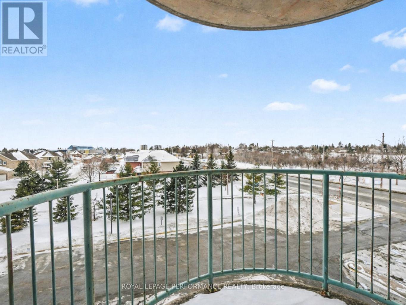 402 - 1440 Heron Road, Ottawa, Ontario  K1V 0X2 - Photo 9 - X12779474