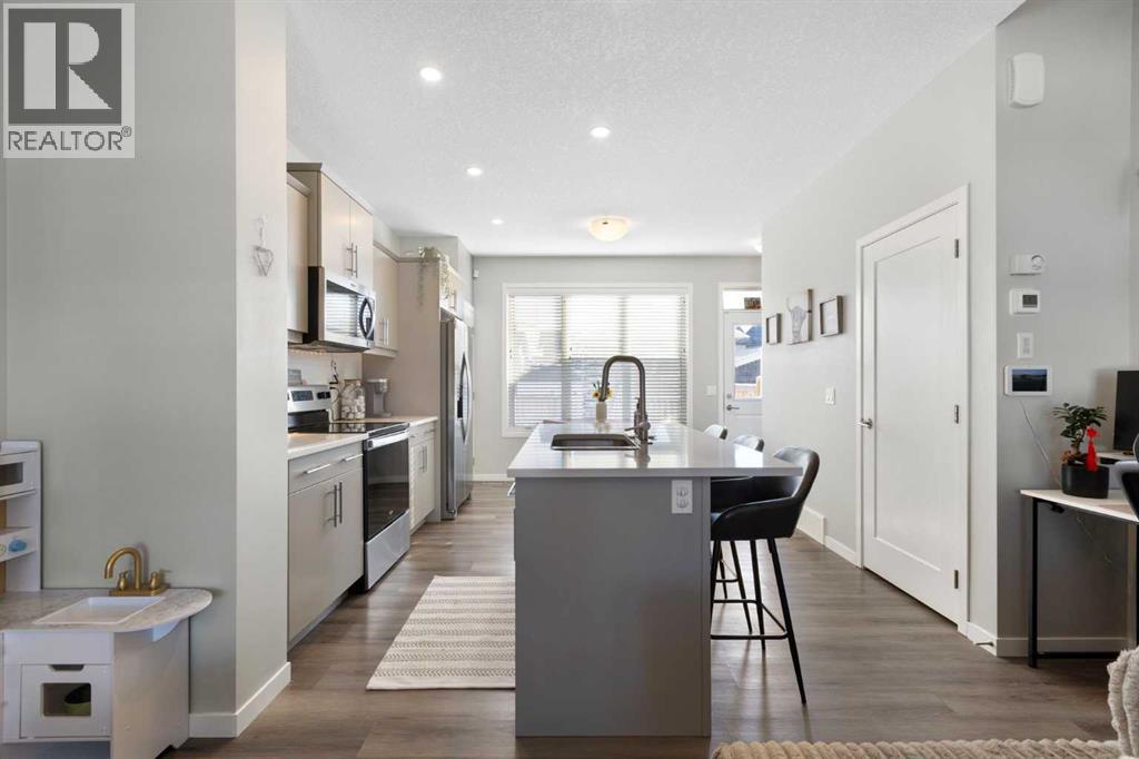 277 Ellen Way, Crossfield, Alberta  T0M 0S0 - Photo 8 - A2285671