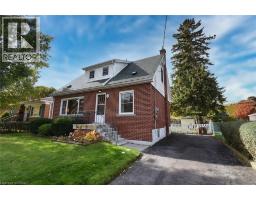 17 CONCORD Avenue, Dundas, Ontario