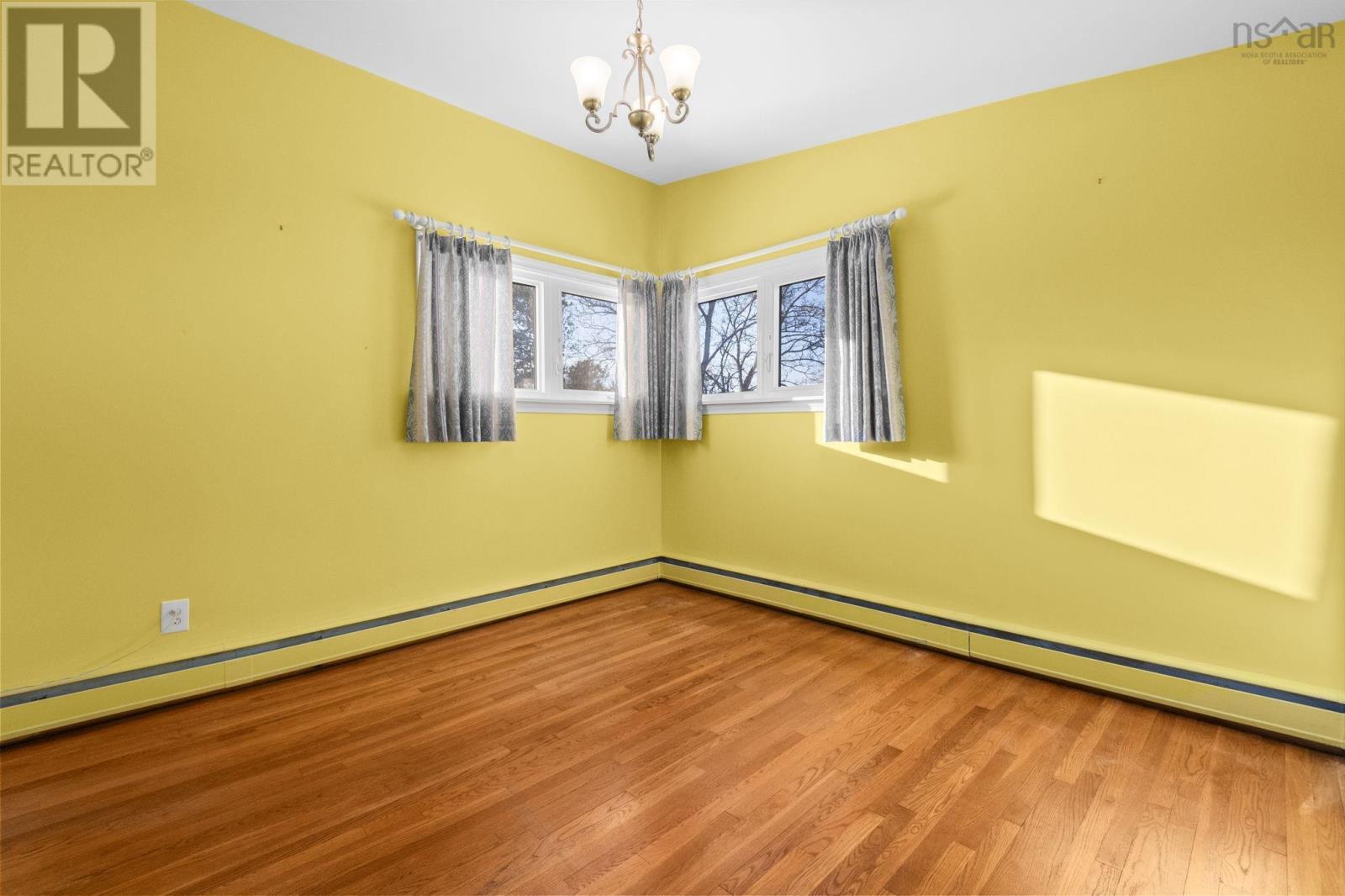 7082 Murdoch Avenue, Halifax, Nova Scotia  B3L 2G7 - Photo 23 - 202603044