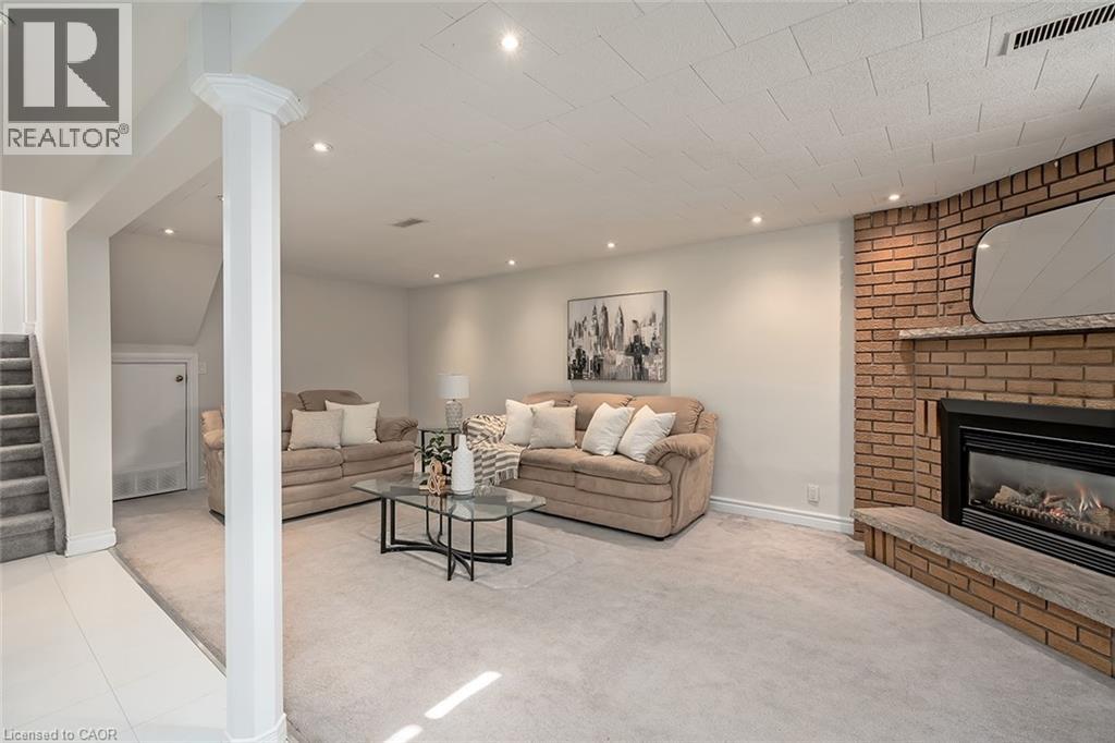 33 Gemini Drive, Hamilton, Ontario  L9C 6R5 - Photo 19 - 40804055