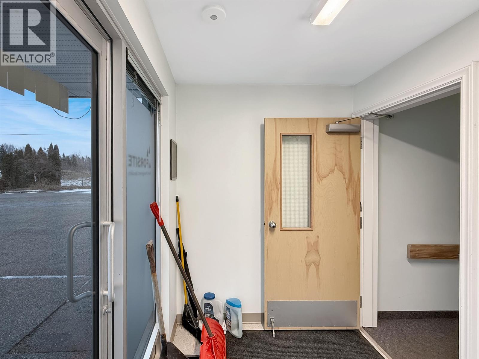 200 1301 Kelliher Road, Prince George, British Columbia  V2L 5S8 - Photo 5 - C8076190