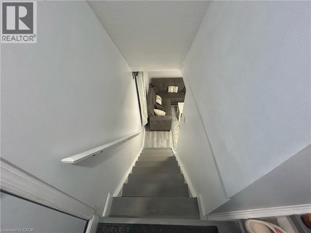 206a Springfield Crescent Unit# Lower, Waterloo, Ontario  N2T 2H9 - Photo 4 - 40805611