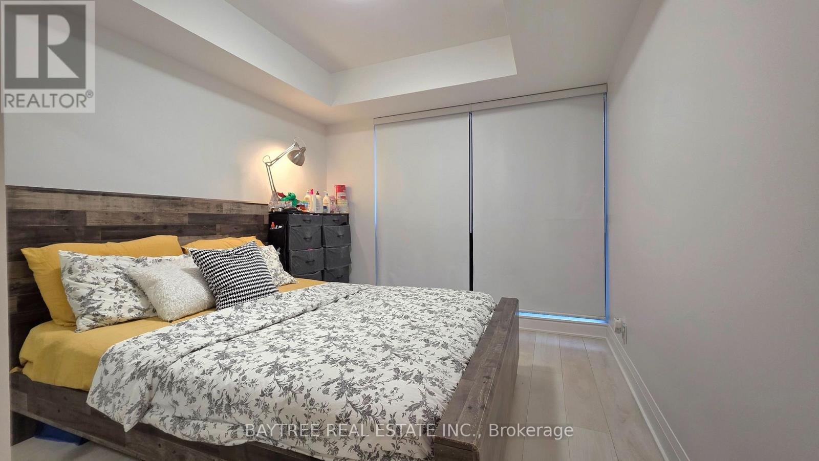 402 - 33 Frederick Todd Way, Toronto (Thorncliffe Park), Ontario  M4G 0C9 - Photo 17 - C12802082