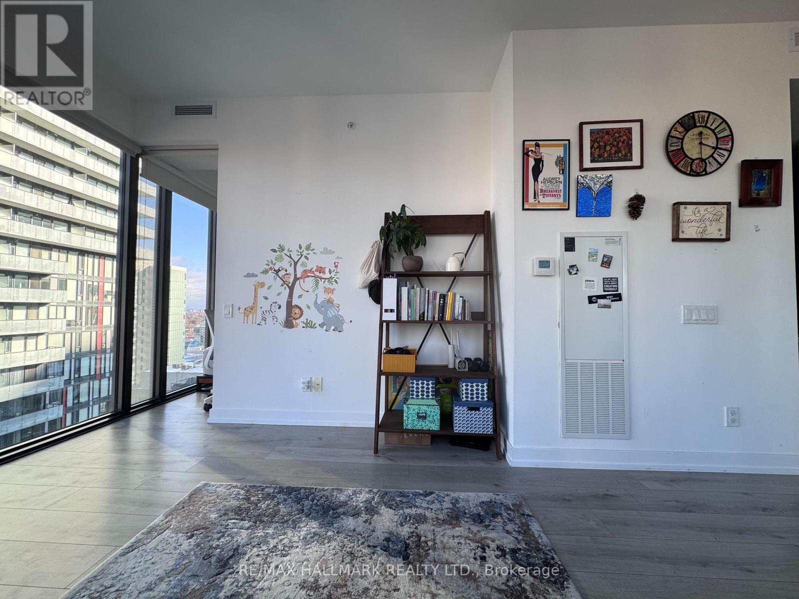 1705 - 161 Roehampton Avenue, Toronto (Mount Pleasant West), Ontario  M4P 0C8 - Photo 5 - C12802088