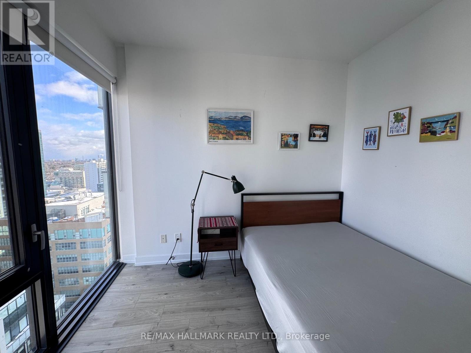 1705 - 161 Roehampton Avenue, Toronto (Mount Pleasant West), Ontario  M4P 0C8 - Photo 6 - C12802088