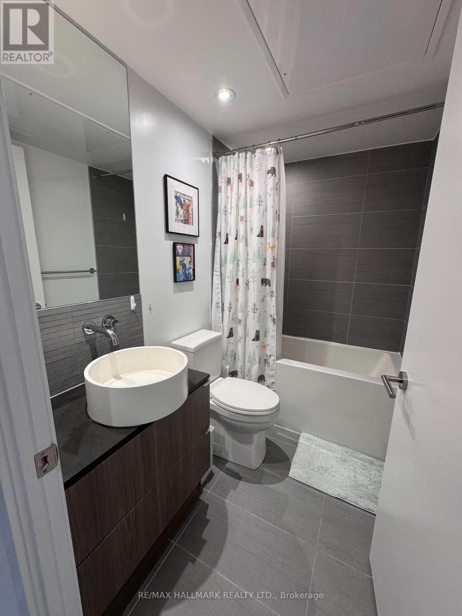 1705 - 161 Roehampton Avenue, Toronto (Mount Pleasant West), Ontario  M4P 0C8 - Photo 8 - C12802088