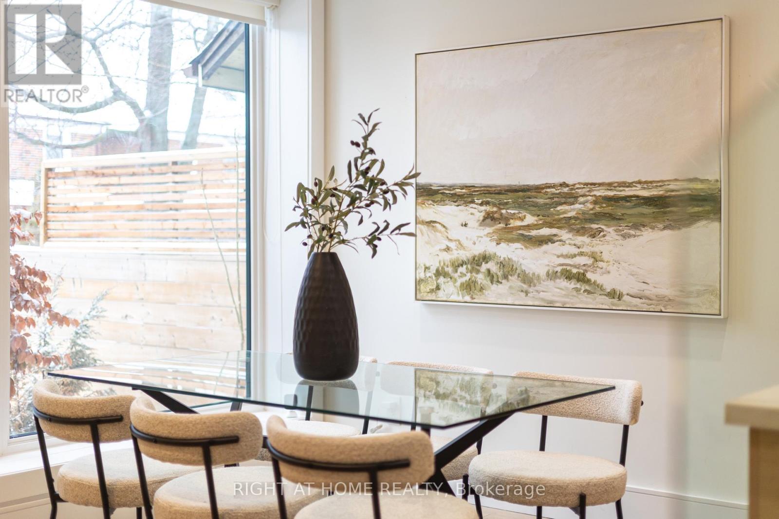 193 Winnett Avenue, Toronto (Humewood-Cedarvale), Ontario  M6C 3L8 - Photo 3 - C12802110