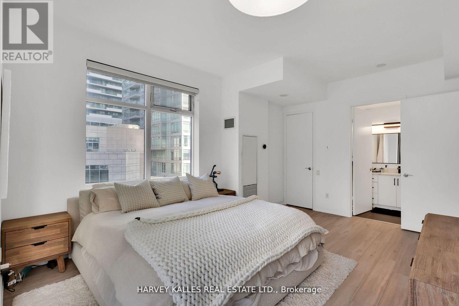 510 - 2181 Yonge Street, Toronto, Ontario  M4S 3H7 - Photo 27 - C12802122