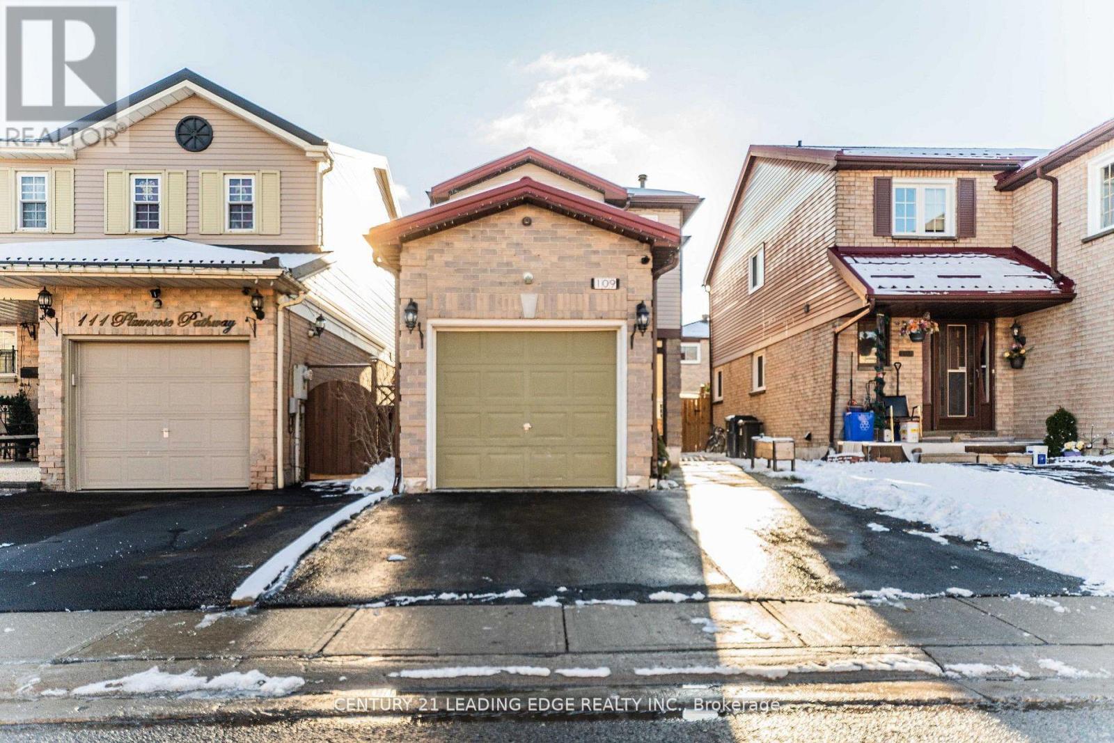 109 Plumrose Pathway, Toronto (Malvern), Ontario  M1B 4B6 - Photo 2 - E12802002