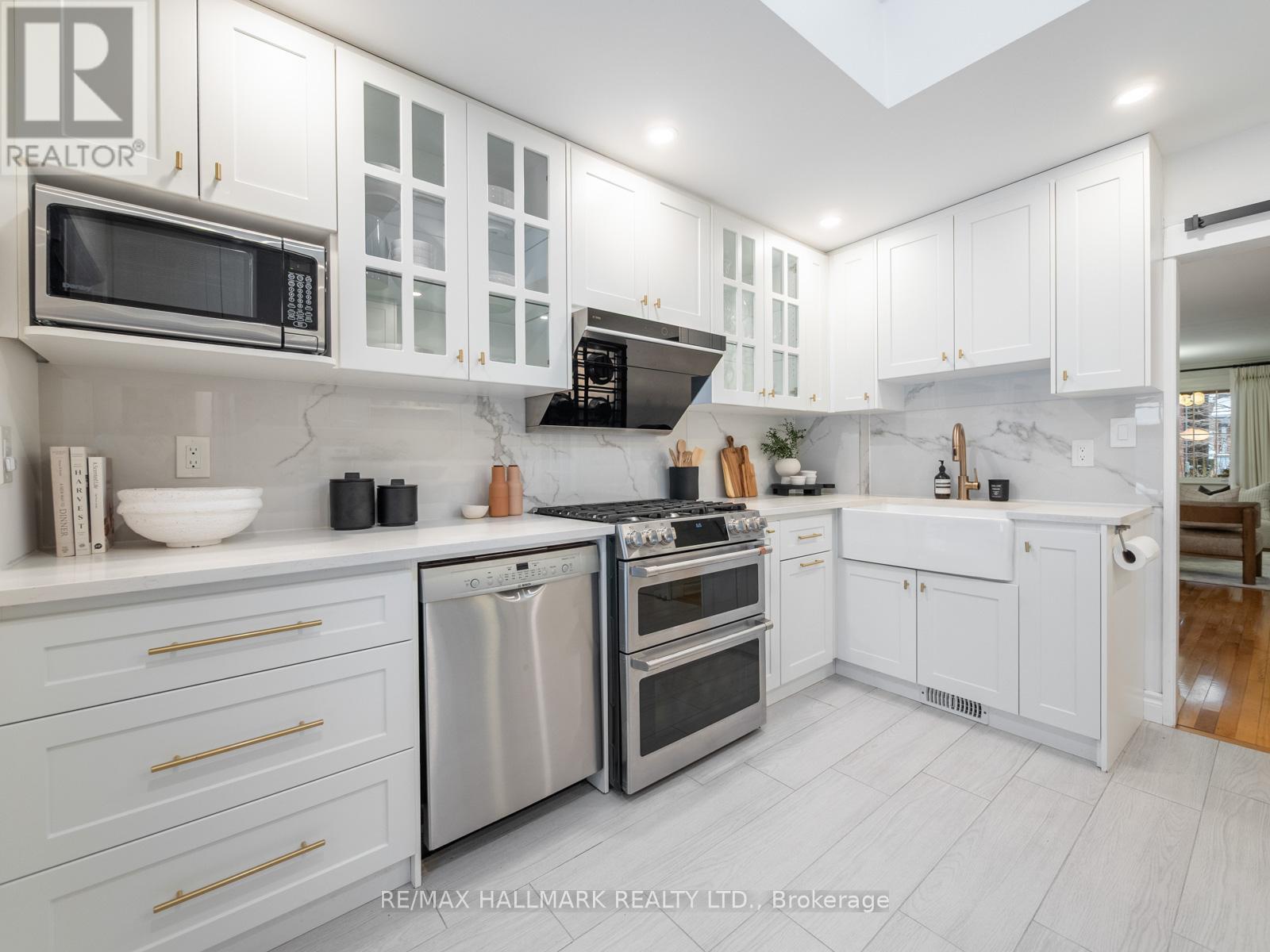 189a Booth Avenue, Toronto (South Riverdale), Ontario  M4M 2M5 - Photo 17 - E12802060