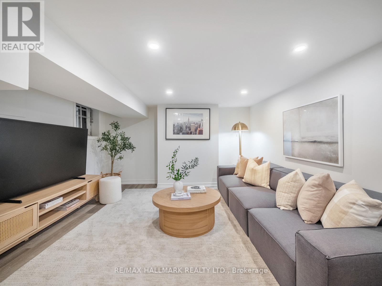 189a Booth Avenue, Toronto (South Riverdale), Ontario  M4M 2M5 - Photo 35 - E12802060