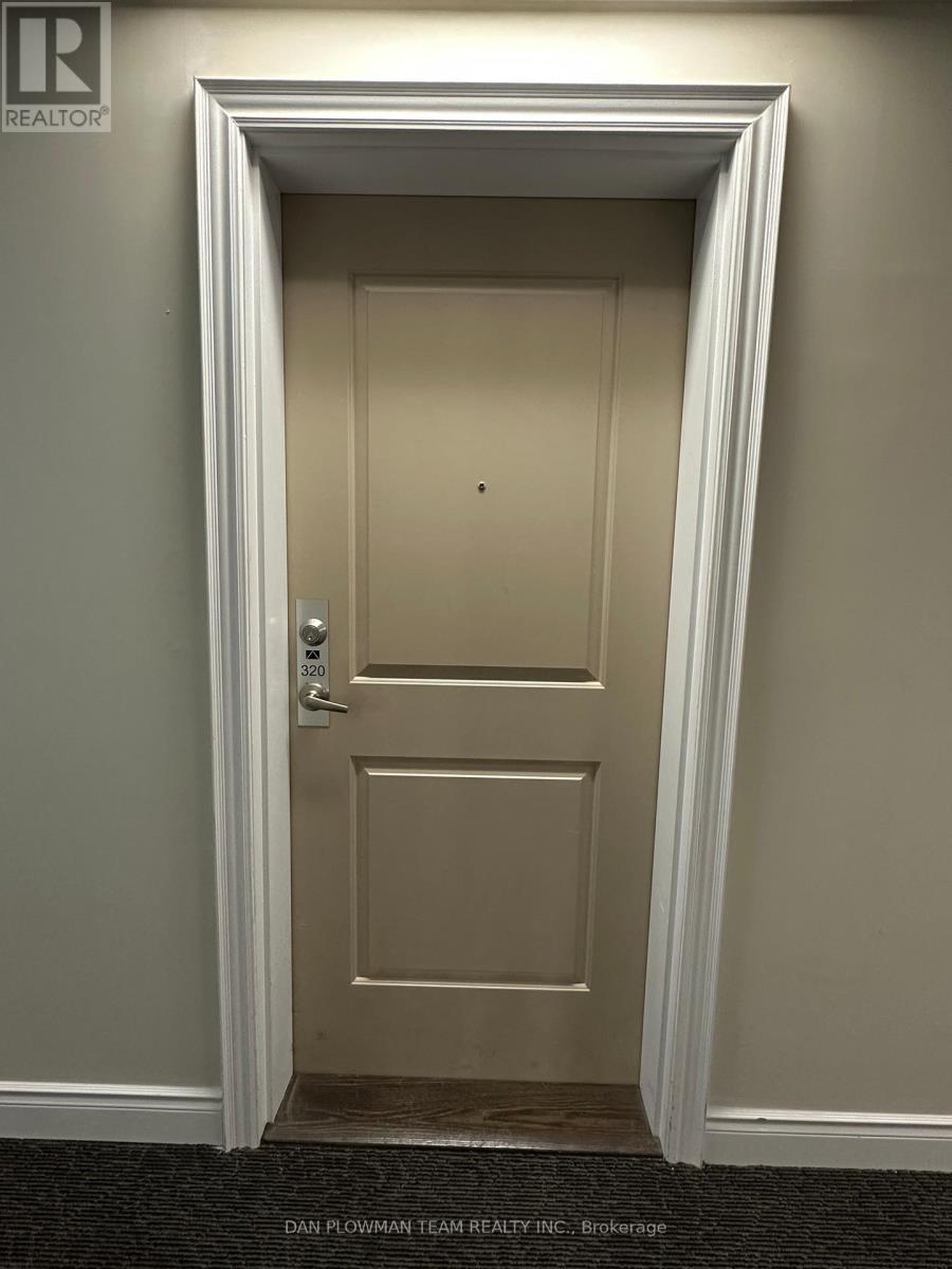 320 - 84 Aspen Springs Drive, Clarington (Bowmanville), Ontario  L1C 0V3 - Photo 5 - E12802138