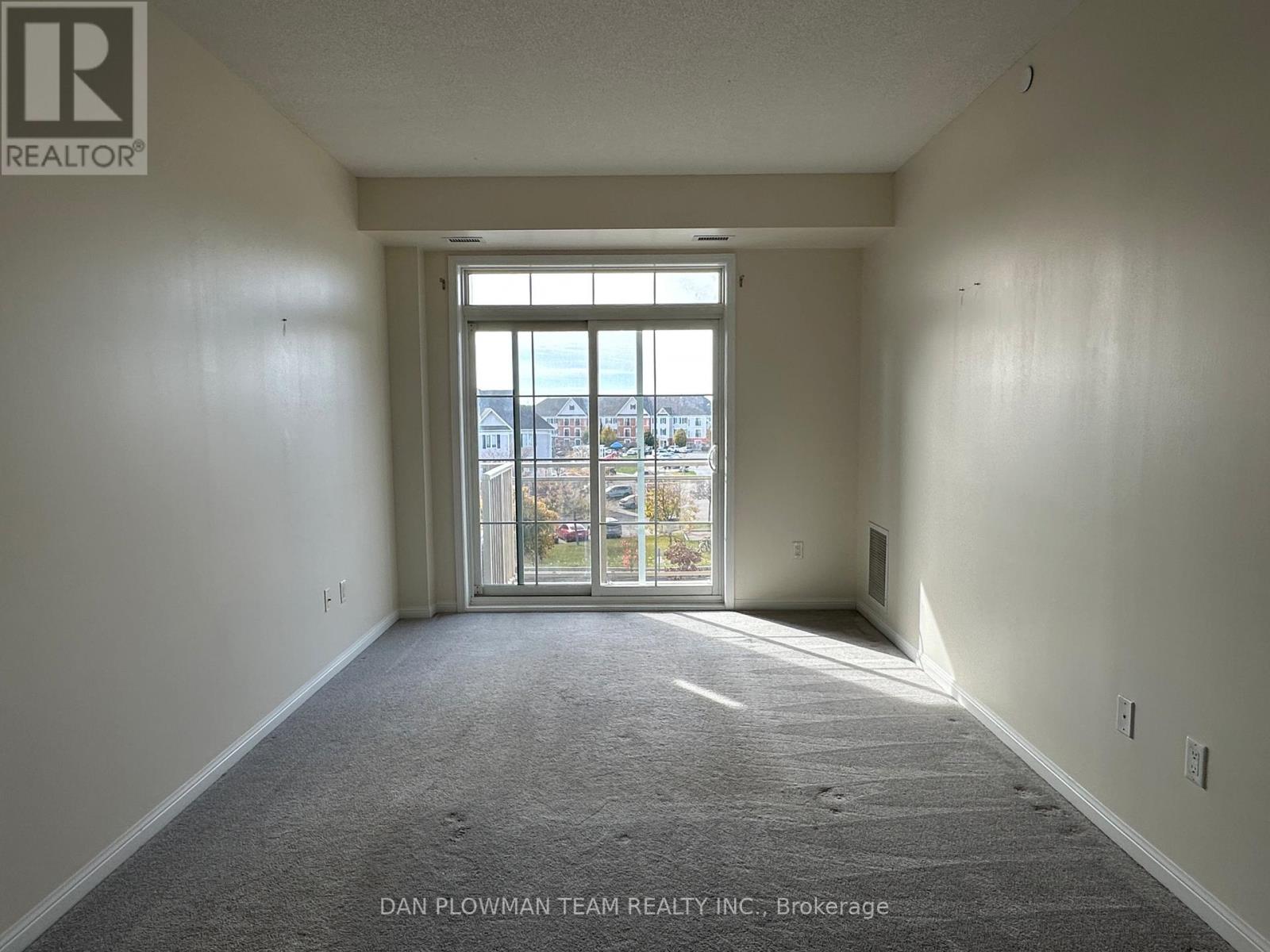 320 - 84 Aspen Springs Drive, Clarington (Bowmanville), Ontario  L1C 0V3 - Photo 9 - E12802138