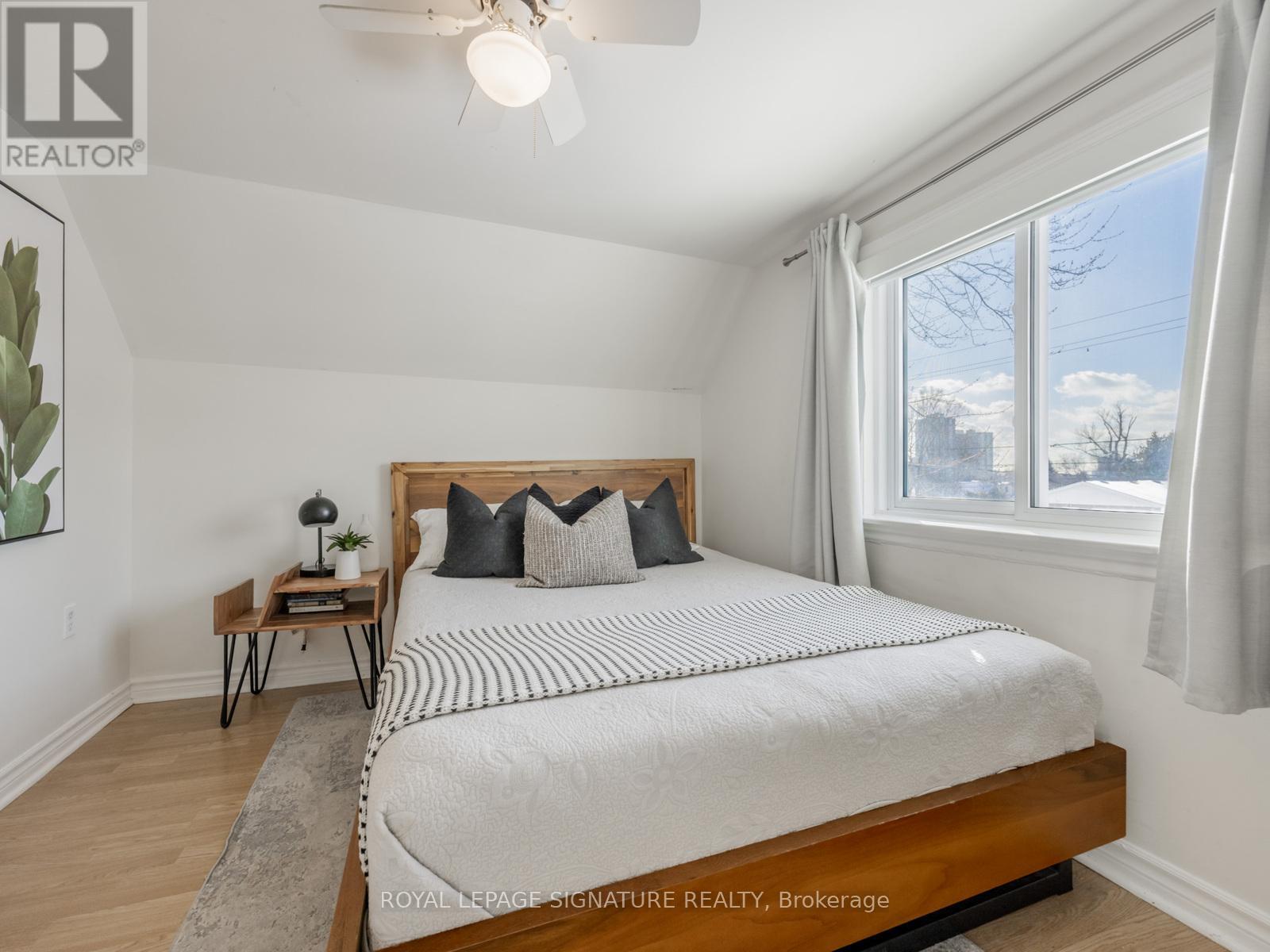 405 Pharmacy Avenue, Toronto (Clairlea-Birchmount), Ontario  M1L 3G5 - Photo 19 - E12802184