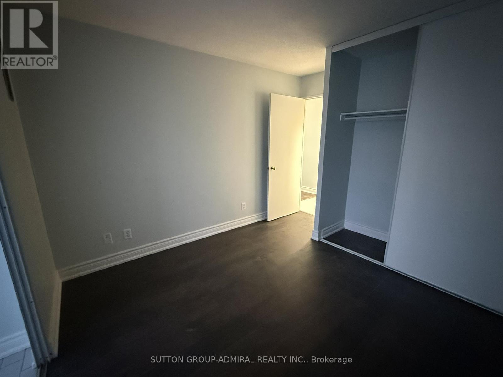 511 - 330 Mccowan Road, Toronto, Ontario  M1J 3N3 - Photo 8 - E12802210