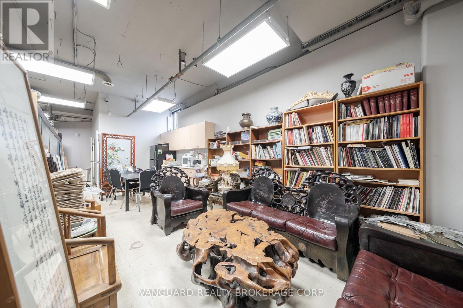 13, 15, L19 - 280 West Beaver Creek Road, Richmond Hill, Ontario  L4B 3Z1 - Photo 24 - N12801990