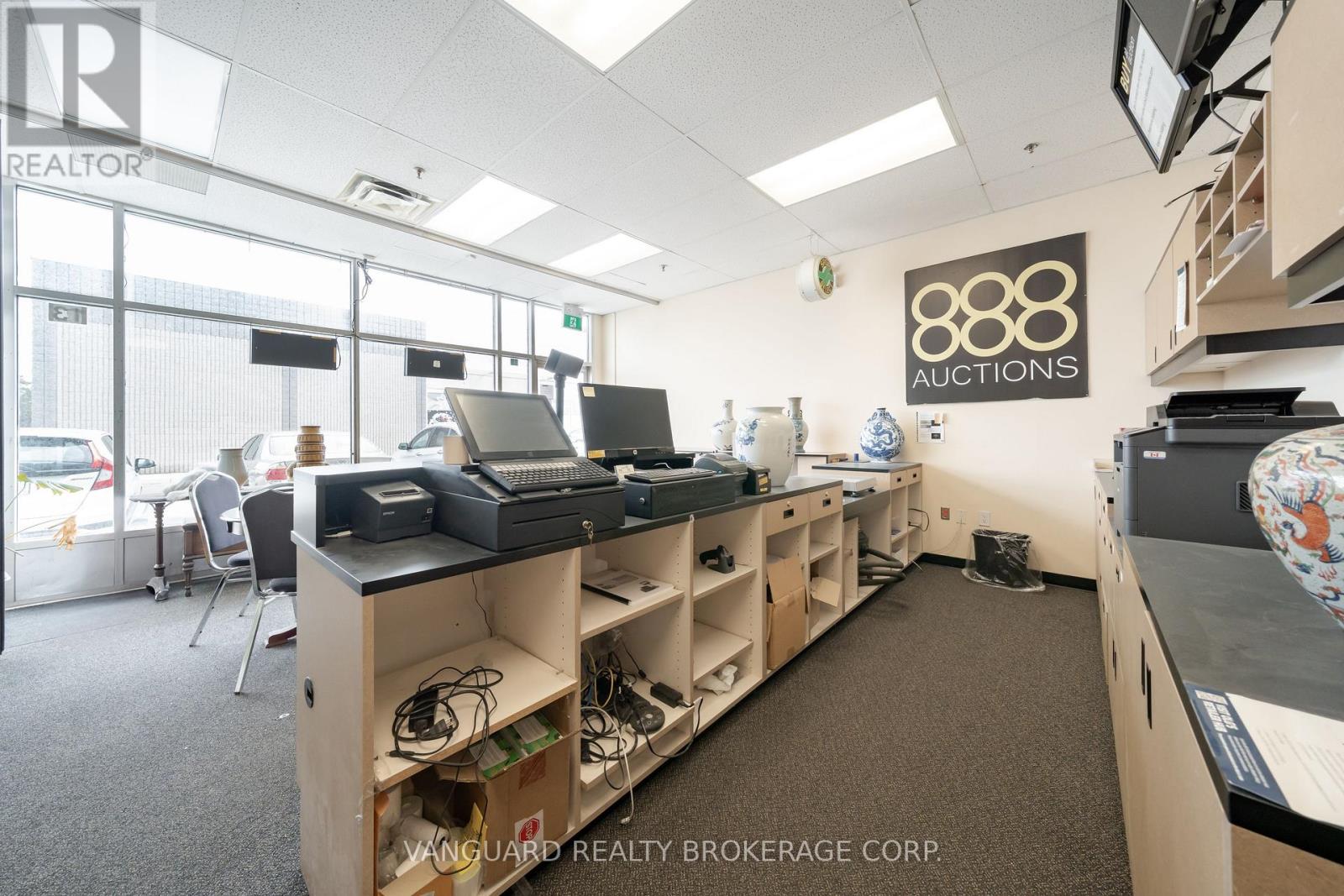 13, 15, L19 - 280 West Beaver Creek Road, Richmond Hill, Ontario  L4B 3Z1 - Photo 7 - N12801990