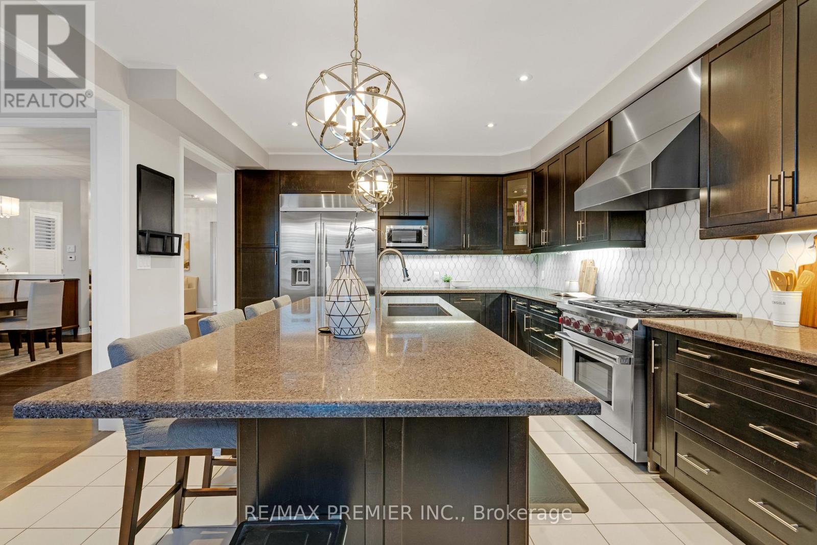 196 Aishford Road, Bradford West Gwillimbury (Bradford), Ontario  L3Z 0P4 - Photo 13 - N12802008