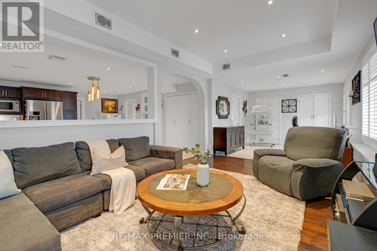 196 Aishford Road, Bradford West Gwillimbury (Bradford), Ontario  L3Z 0P4 - Photo 35 - N12802008