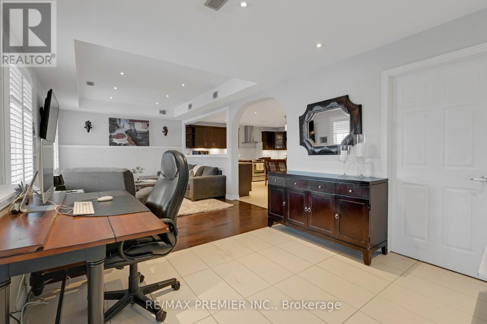 196 Aishford Road, Bradford West Gwillimbury (Bradford), Ontario  L3Z 0P4 - Photo 37 - N12802008