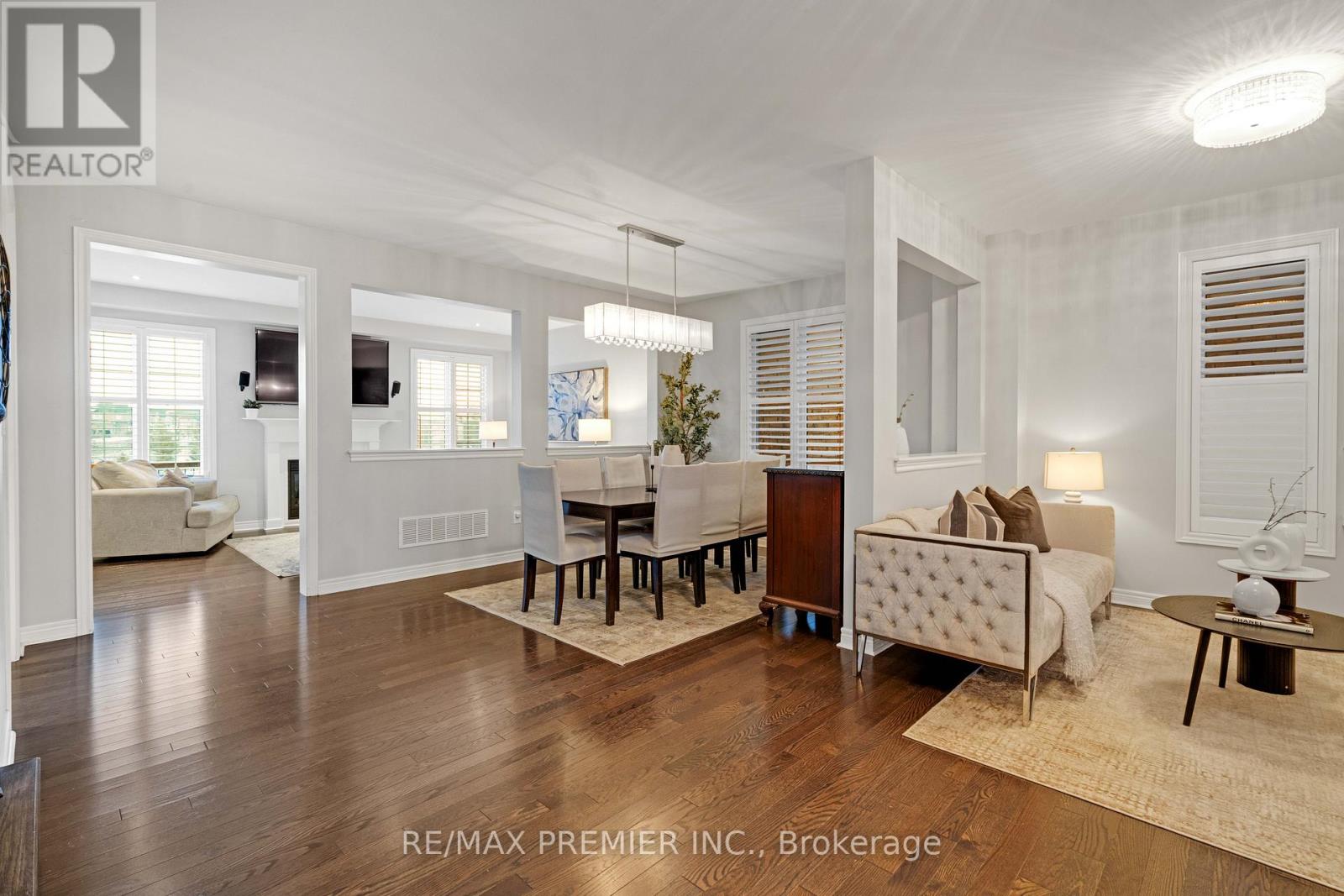 196 Aishford Road, Bradford West Gwillimbury (Bradford), Ontario  L3Z 0P4 - Photo 5 - N12802008